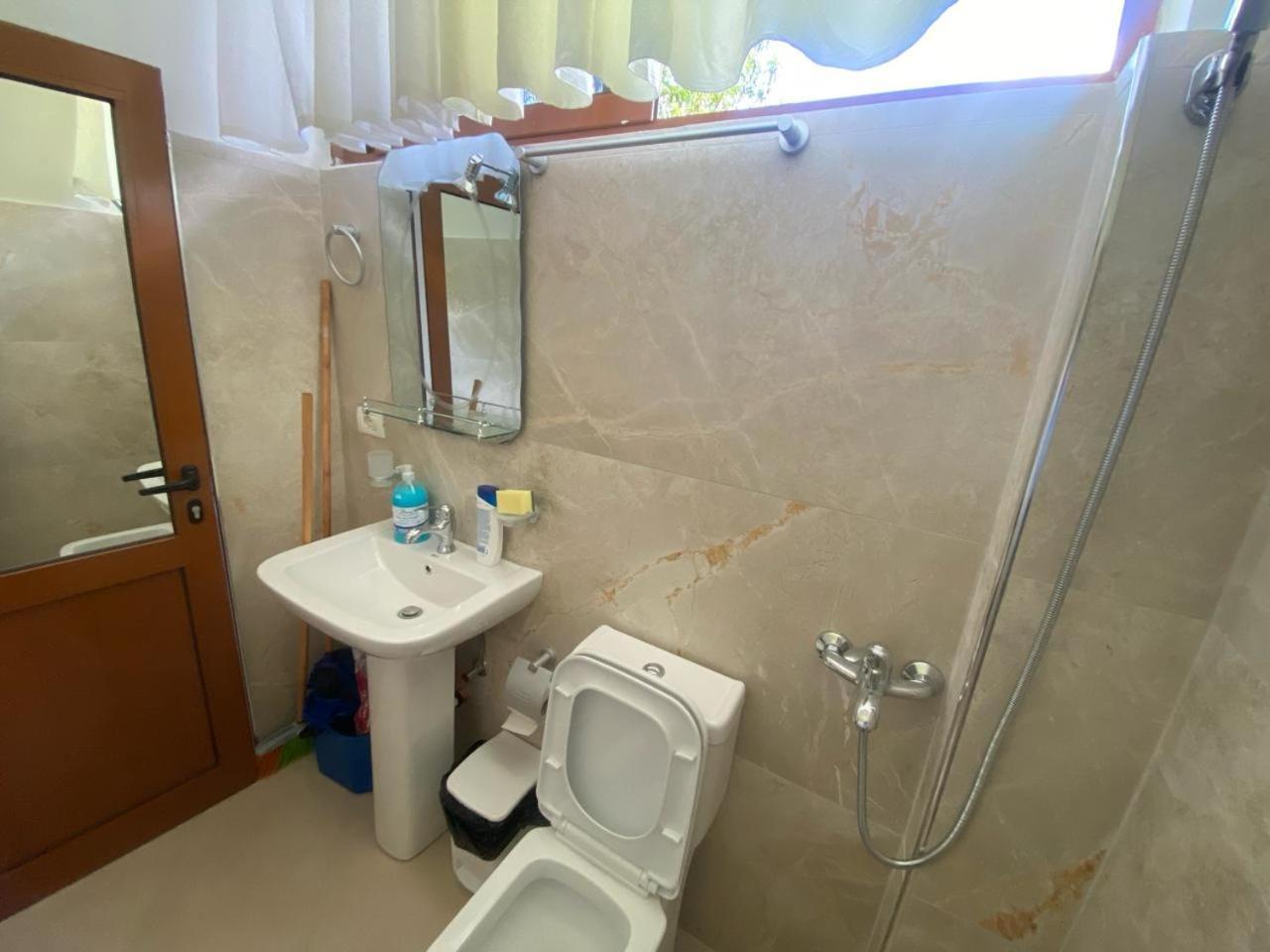 Guesthouse Seli Берат Екстер'єр фото